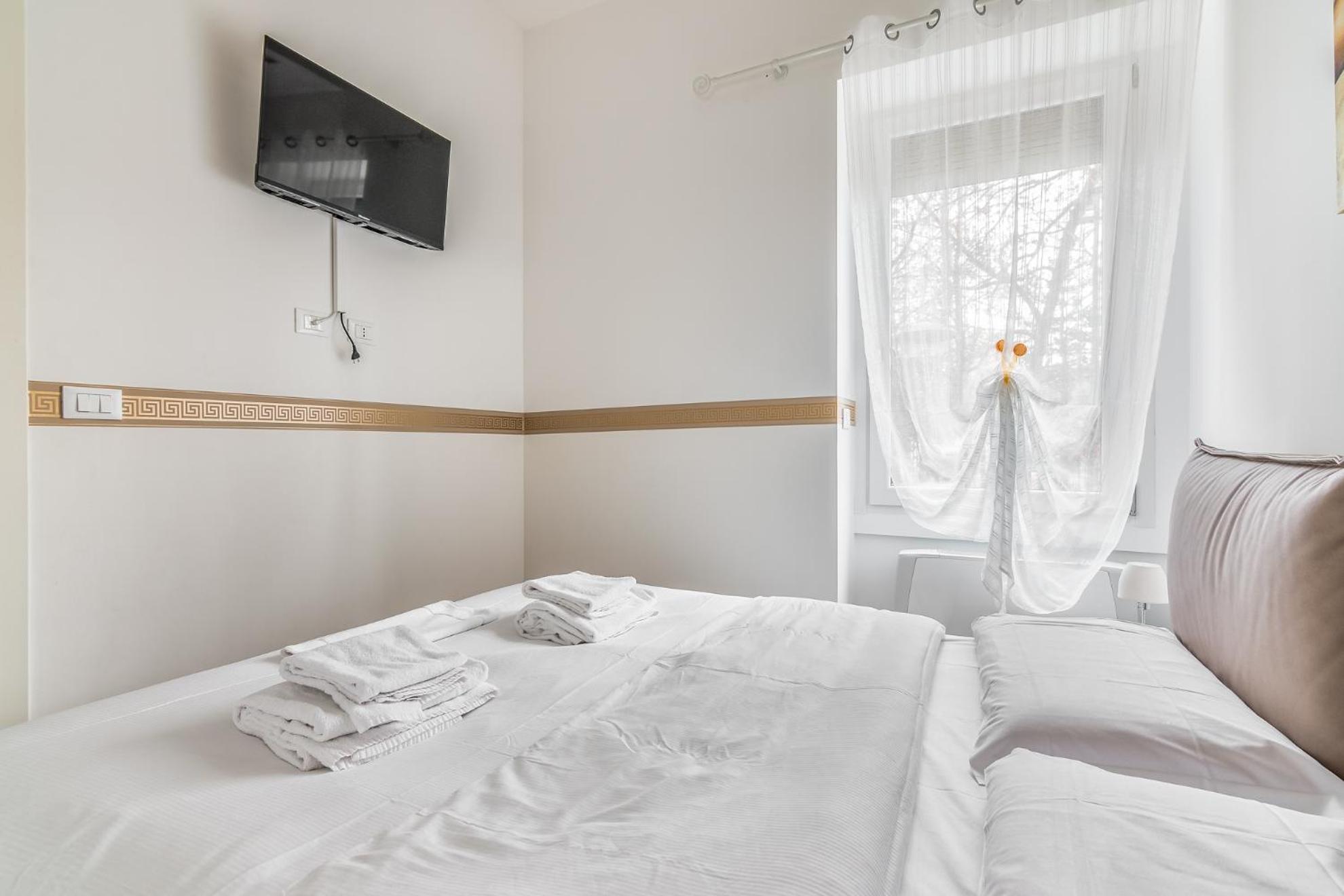Milano Vetra-Parco Delle Basiliche 2 Pax- Wifi- Banfi Apartment Exterior photo